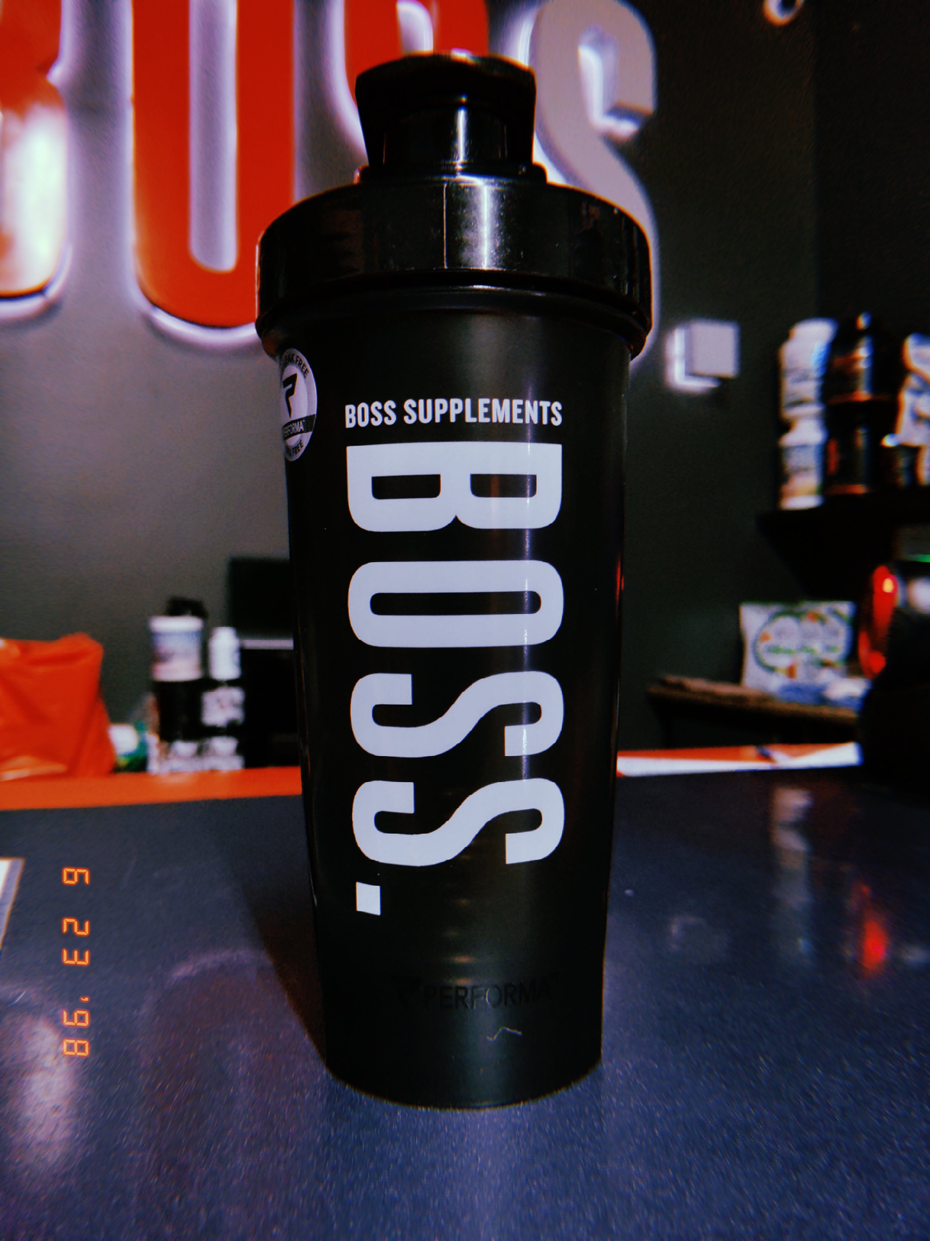 BOSS PERFORMA Activ Shakers